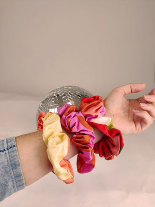 3 Weirdstock colourful cotton scrunchies